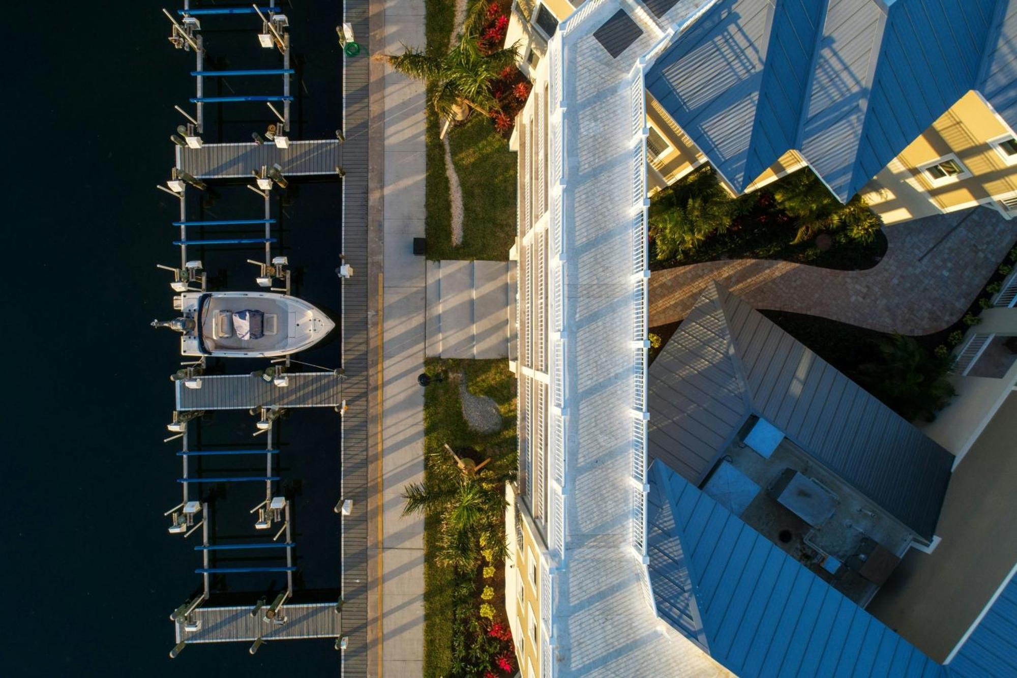 Waterline Villas & Marina, Autograph Collection Holmes Beach Eksteriør bilde